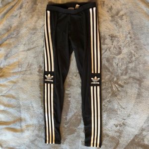 Black Adidas leggings